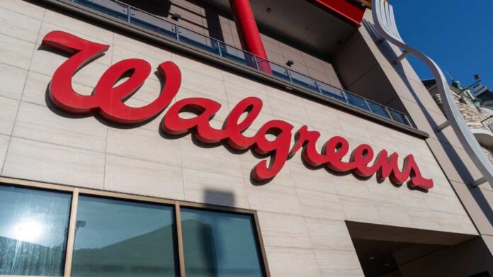 Close,Up,Of,Walgreens,Sign,On,The,Building.,Paradise,,Nevada,