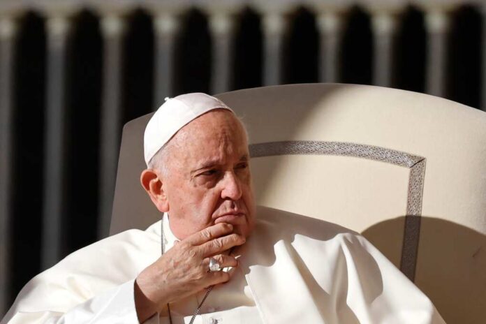 Pope,Francis,Attends,His,Weekly,General,Audience,In,St.,Peterõs