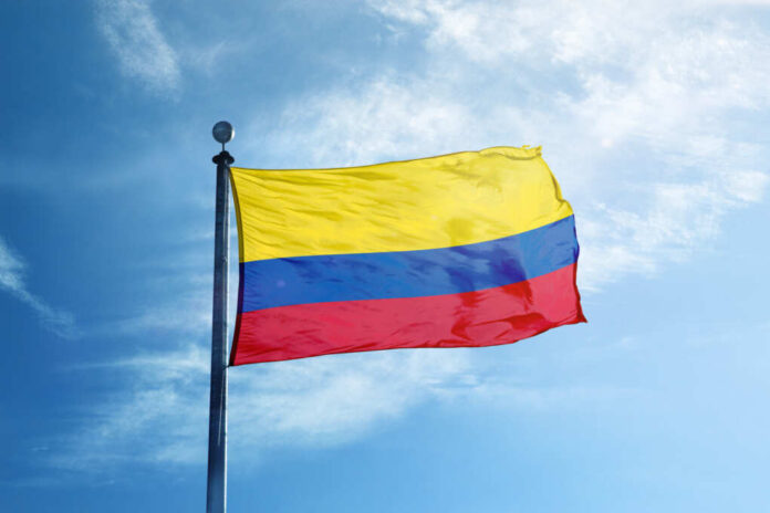 Colombia,Flag,On,The,Mast