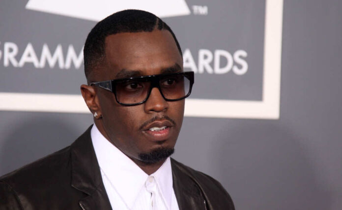 Los,Angeles,-,Feb,13:,Sean,"puffy",Combs,Arrives,To