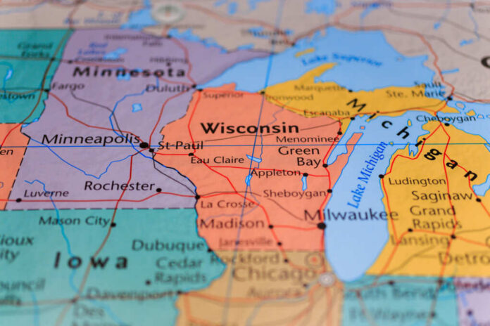 Detailed map highlighting Wisconsin and surrounding Midwestern states
