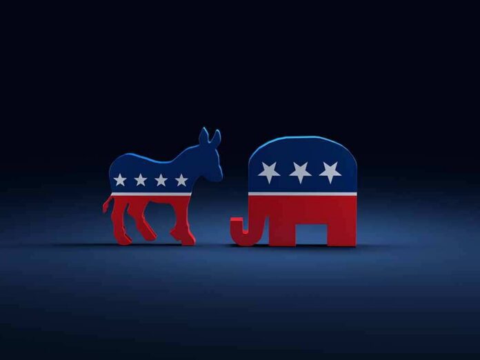 shutterstock_1230971734 Donkey and elephant symbols facing each other